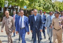 Ra’iisul Wasaaraha Xukuumadda Mudane Hamza Abdi Barre oo kormeerey Taliska Ciidanka Booliska Soomaaliyeed