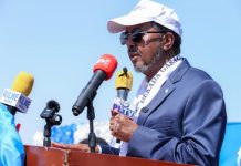 Madaxweyne Xasan Sheekh “Dadka Soomaaliyeed waa ay gaari doonaan guulo waa wayn haddii ay gacmaha is qabsadaan”