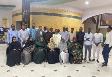 Wasiirka Caafimaadka Soomaaliya oo kulan sagootin ah u sameeyey Dhaqaatiir howla Qaliin ah ka fuliyay dalka