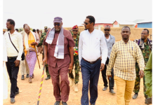 Guddoomiyaha Gobolka Bakool iyo Saraakiil kale oo gaaray degmada ceelberde