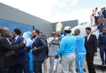 Masuuliyiin katirsan dowladda oo Muqdisho kusoo dhaweeyay Ciyaaryahanada xulka 17 jirada Soomaaliya
