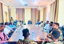 Guddoomiyaha Baarlamaanka Hirshabeelle oo shir guddoomiyay kulan looga hadlay dagaalka khawaariijta looga xorreynayo Gobolka Hiiraan