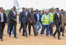 Madaxweyne Laftagareen oo kormeerey Dhismaha ka socda Garoonka Diyaaradaha ee Magaalada Baydhabo.