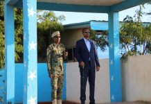 Wasiirka Gaashaandhiga iyo Taliyaha Ciidanka Xoogga oo gaaray Magaalada Kismaayo