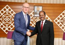 MADAXWEYNAHA OO LA KULMAY WASIIRKA ARRIMAHA DIBADDA IYO DIFAACA JAMHUURIYADDA IRELAND MUDANE SIMON COVENEY