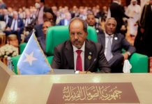 Madaxweyne Xasan Sheekh Oo Ka Qeybgalay Furitaanka Shir-Madaxeedka Jaamacadda Carabta