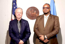 Soomaaliya iyo Maraykanka oo ka wada hadlay dib u dhiska goobihii laga xoreeyay Khawaarijta