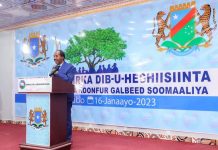 MADAXWEYNE XASAN SHEEKH “DADKA REER KOONFUR-GALBEED WAXAAN RABNAA IN AY WADA FARIISTAAN OO MUSHKILADAHOODA XALLISTAAN.”