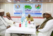 Guddoomiyaha golaha shacabka BJFS oo kulan qado sharaf ah la qaatay golaha odayaasha dhaqanka koonfur-galbeed