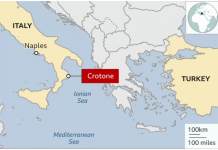 Muhaajiriin iyo qaxooti kale oo ku dhintay dooni ku degtay xeebaha Talyaaniga