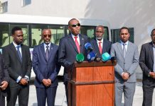 Ra’iisul Wasaare Xamse oo ugu baaqay shacabka Soomaaliyeed ee degan goobihii waxbarashada dalka in ay banneeyaan