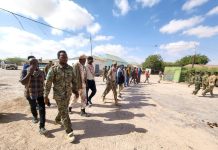 Xildhibaanno ka tirsan labada Aqal ee BFS iyo Mas’uuliyiin kale oo gaaray magaalada Xarardheere