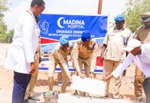 Taliyaha Ciidanka Boliiska oo dhagax dhigay Qeyb cusub oo lagu soo kordhin doonno isbitaalka Madiina