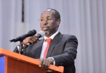 Duqa Muqdisho oo xarigga ka jaray bandhiga carwada Warshadaha Soomaaliyeed