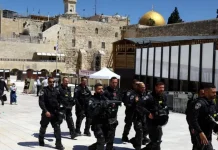 Ciidamada Israa’iil oo weeraray dad ku cibaadeysanayay Masjidka Al-Aqsa