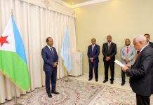 Madaxweyne Xasan Sheekh oo warqadaha aqoonsiga ka guddoomay danjireyaasha dalalka Jabuuti, Kanada iyo Kuubba