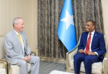 Soomaaliya iyo Maraykanka oo ka wada hadlay la dagaallanka argagixisada