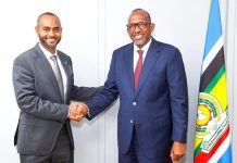 Soomaaliya iyo Kenya oo ka wada hadlay dagaalka ka dhanka ah khawaarijta