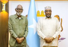 Guddoomiyaha Golaha Shacabka Sheekh Aadan Midoobe oo kulan la yeeshay Guddoomiyihii hore ee Golaha Shacabka BJFS