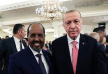 Madaxweynaha Jamhuuriyadda Federaalka Soomaaliya Mudane Xasan Sheekh Maxamuud ayaa ka qeyb galay munaasabadda caleemo-saarka Madaxweynaha dalka Turkiga Mudane Rajab Dayib Erdogan oo dib loo doortay.