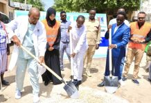 Duqa Muqdisho oo dhagax dhigay waddo muhiim ah