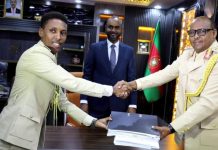 Wasiirka Gaashaandhiga XFS oo xilalka u kala wareejiyay Taliska cusub ee Ciidanka Xoogga iyo Taliskii hore