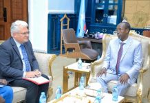 Duqa Muqdisho oo la kulmay Lionel Laurens