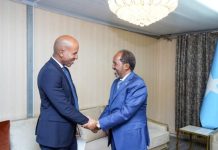 Madaxweyne Xasan Sheekh oo Mareykanka kala hadlay cunaqabateynta Maaliyadeed ee argagixisada Al-shabaab