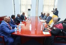 Ra’iisul wasaare Xamse oo madaxweynaha Kenya Ruto kala hadlay fududeynta dal ku galka Kenya iyo ciribtirka Khawaariijya