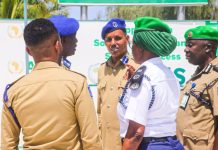 Taliyaha Ciidanka Booliiska Soomaliya oo kulan la yeeshay madaxda howlgalka midowga Afrika ee ATMIS