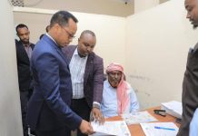 Agaasimaha Hay’adda Socdaalka oo kormeer shaqo ku tagay xarumaha bixinta Baasaboorka Degmooyinka Hodan iyo Cabdicasiis