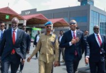 Ra”iisul wasaare Xamse iyo wafdi uu hoggaaminayo oo u ambabaxay Dalka Maraykanka