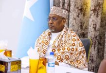 Guddoomiye Sheekh Aadan Madoobe oo kulan la qaatay wafdiga walaalaha dalka Jabuuti