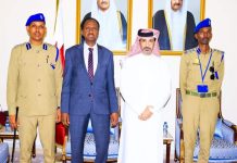 Wasiirka Amniga oo uu wehliyo taliyaha Booliiska ayaa la kulmay Safiirka Qatar u jooga Muqdisho