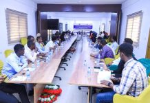 Wasiirka Arrimaha Guddaha iyo Maamulka Gobolka Banaadir oo furay Aqoon Isweydaarsiga Xog Uruuriyaasha Hannaanka Khariidadeynta