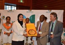Wasiir Khadija Almakhzoumi oo ku guuleysatay Abaalmarinta Africa Sustainability Outliers Award 2023