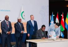 Azerbaijan :Wasiiru-dawlaha Shaqada XFS oo saxiixay sharciga xarunta shaqada ee ururka Iskaashiga Islaamka.