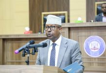 Wasiirka Arrimaha gudaha oo Senatorrada Aqalka Sare ka hor akhriyay Hinside sharciyeedka Qaxootiga