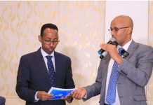 Guddiga madaxa bannaan ee Hirgelinta Dastuurka Soomaaliya iyo Guddiga la socodka Dastuurka BJFS kulan ku yeeshay Muqdisho