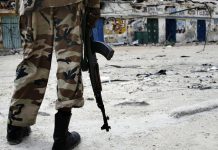 SIDEE SI BUUXDA UGA HORTAGI KARNAA FAKARKA XAGJIRKA AH?