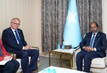 Madaxweyne Xasan Sheekh oo la kulmay Safiirka dowladda Switzerland u fadhiya Soomaaliya