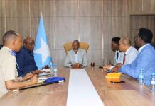 Wasiirka waxbarashada oo guddoomiyey kulanka abaabulka banaanbaxyo Muqdisho ka dhacaya
