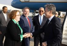 Mareykanka oo mar kale taageeray midnimada dhuleed ee Soomaaliya