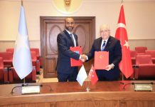 Wasiirka Difaaca Soomaaliya oo heshiis la saxiixday dhiggiisa dalka Turkiga