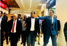Danjiraha Soomaaliya u fadhiya dalka Kenya oo booqday suuqa weyn ee Business Bay Square Mall