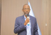 Wasiir Faarax Cabdulqaadir “Macalimiinta dowladda u shaqeeya sanadka 2025 waxay noqon doonaan 10-kun oo macalin”