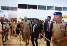 Ra’iisul Wasaare Xamsa oo amray in degdeg loo fasaxo duulimaadyada