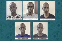 Xukunka Askari dhac geystay oo Abahiis ku soo wareejiyay hay’adaha amniga