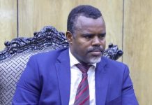 Safiirka Itoobiya u fadhiya Soomaaliya oo lagu amray in uu dalka kaga baxo 72 saacadood gudahood