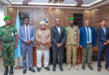 Wasiirka Amniga XFS oo xafiiskiisa ku qaabilay Ergeyga Gaarka ah ee Midowga Afrika u qaabilsan Soomaaliya